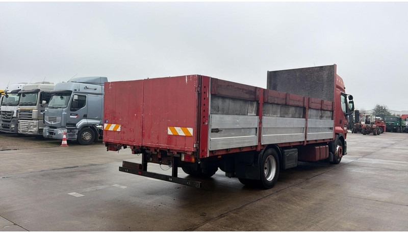 Renault Premium 340 (POMPE MANUELLE / MANUAL PUMP / PLATEAU LONGUE) - Samochód ciężarowy skrzyniowy/ Platforma: zdjęcie 4 Renault Premium 340 (POMPE MANUELLE / MANUAL PUMP / PLATEAU LONGUE) - Samochód ciężarowy skrzyniowy/ Platforma: zdjęcie 4