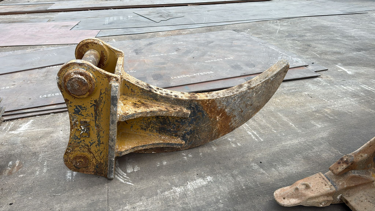 CATERPILLAR 336 Ripper from STOCK - Zrywarka do Koparek gąsienicowych: zdjęcie 2 CATERPILLAR 336 Ripper from STOCK - Zrywarka do Koparek gąsienicowych: zdjęcie 2