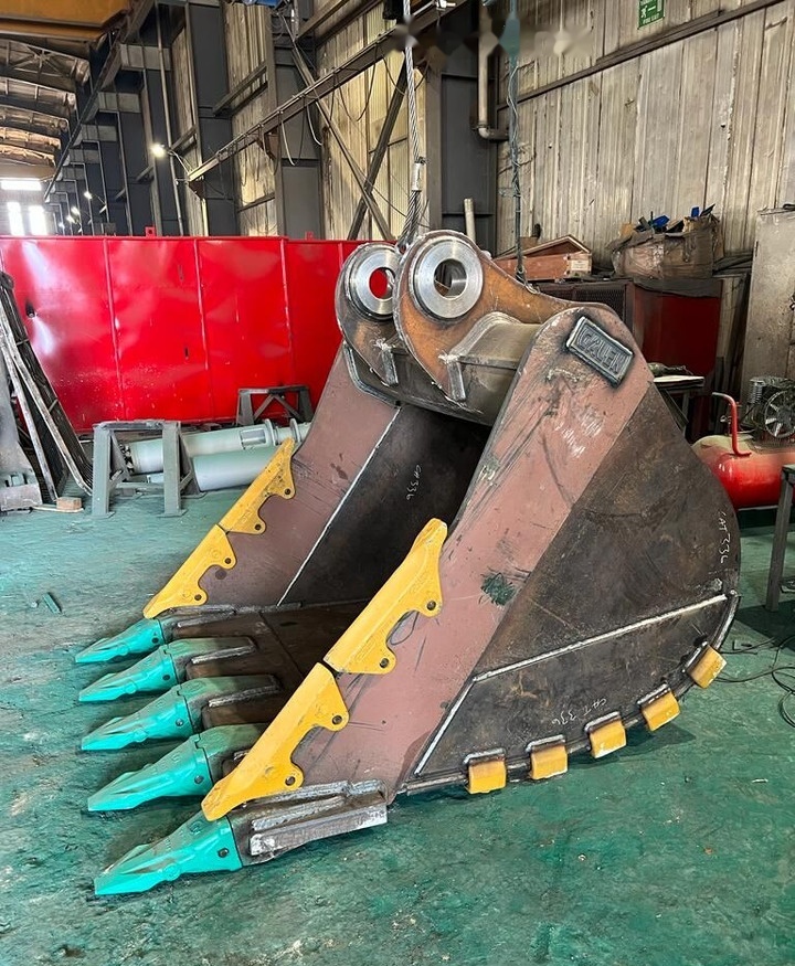 Caterpillar 336 Rock Bucket - Łyżka do koparki: zdjęcie 3 Caterpillar 336 Rock Bucket - Łyżka do koparki: zdjęcie 3