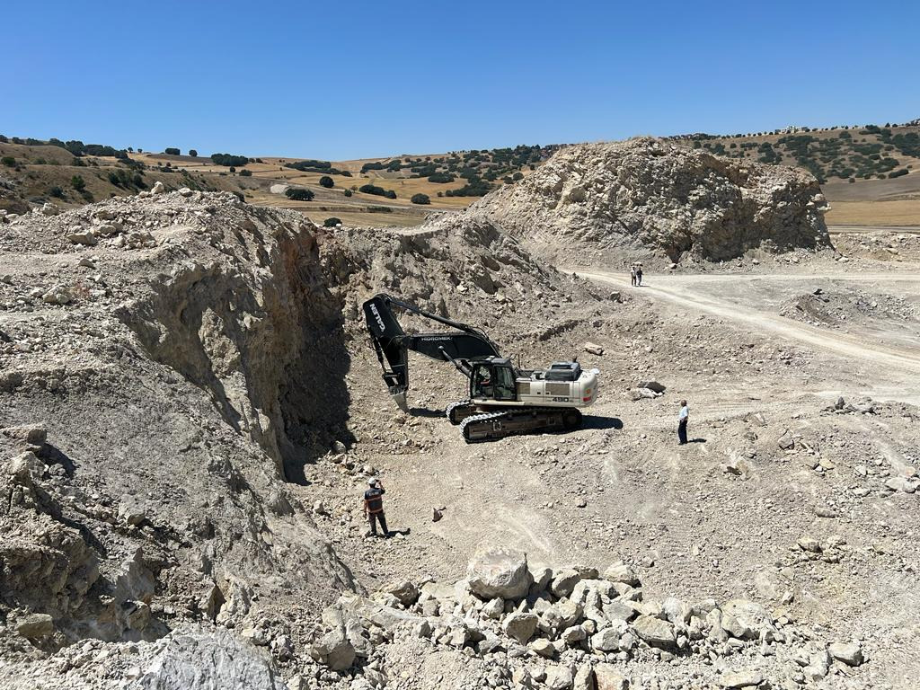 GALEN Ripper Boom-Arm Set - Koparka gąsienicowa: zdjęcie 4 GALEN Ripper Boom-Arm Set - Koparka gąsienicowa: zdjęcie 4