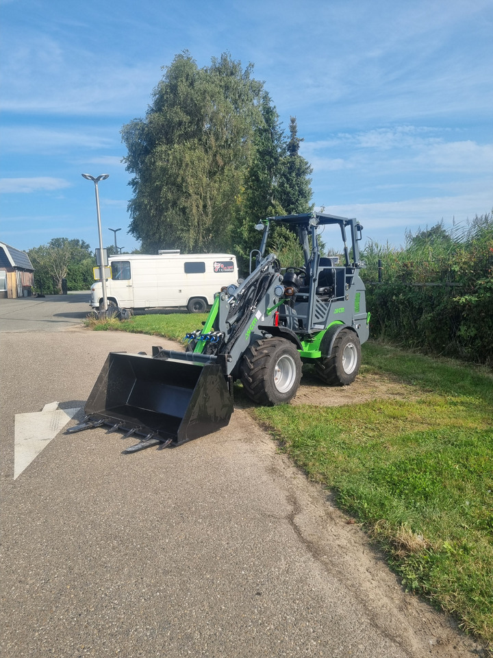 WCM L2312 - Ładowarka kołowa: zdjęcie 3 WCM L2312 - Ładowarka kołowa: zdjęcie 3