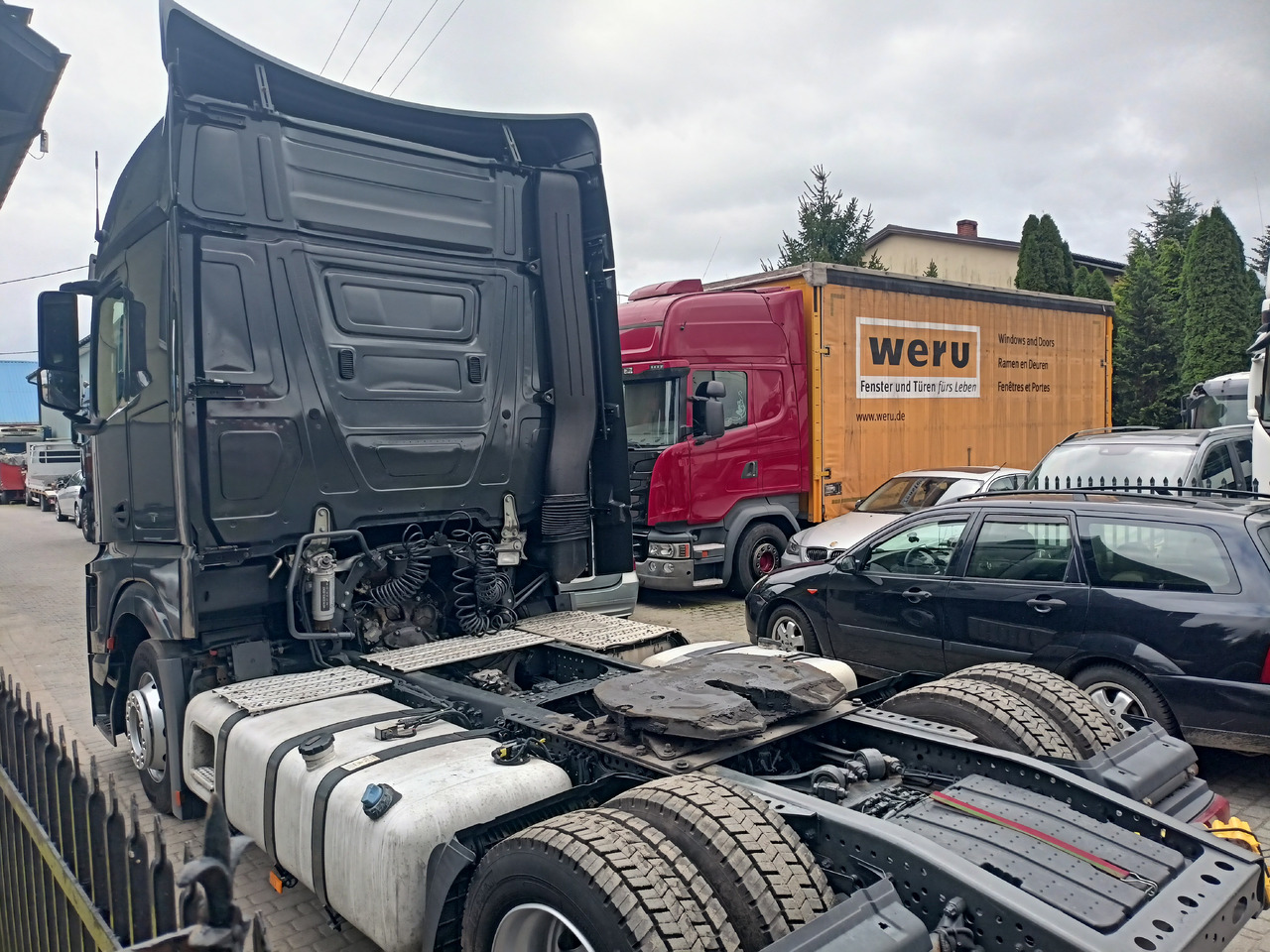 Mercedes-Benz Mp4 1845 mega - Ciągnik siodłowy: zdjęcie 4 Mercedes-Benz Mp4 1845 mega - Ciągnik siodłowy: zdjęcie 4