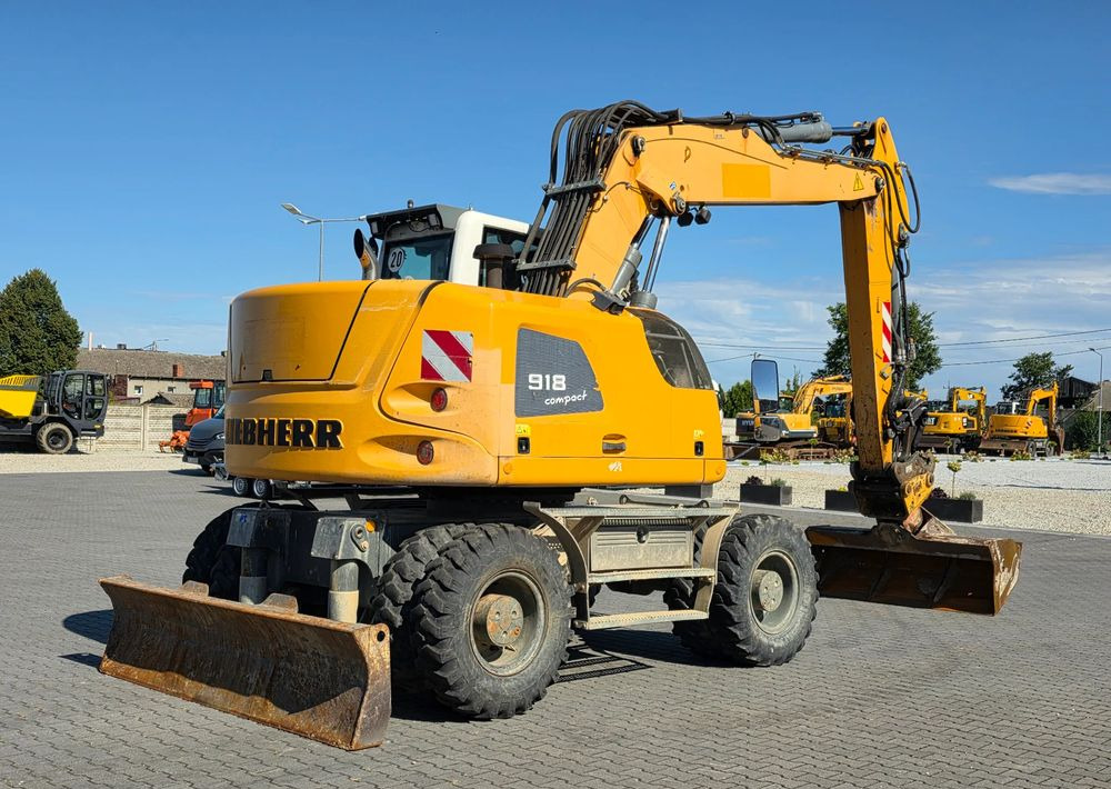Liebherr A918 COMPACT, 2014 ROK, SW 48 LIKUFIX szybkozłącze - Koparka kołowa: zdjęcie 5 Liebherr A918 COMPACT, 2014 ROK, SW 48 LIKUFIX szybkozłącze - Koparka kołowa: zdjęcie 5