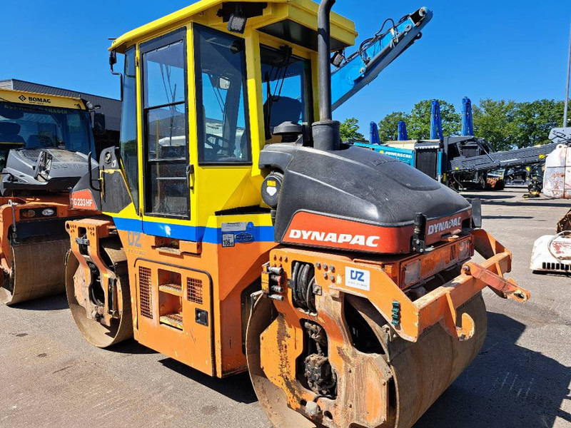Dynapac CG 233 HF - Walec: zdjęcie 2 Dynapac CG 233 HF - Walec: zdjęcie 2