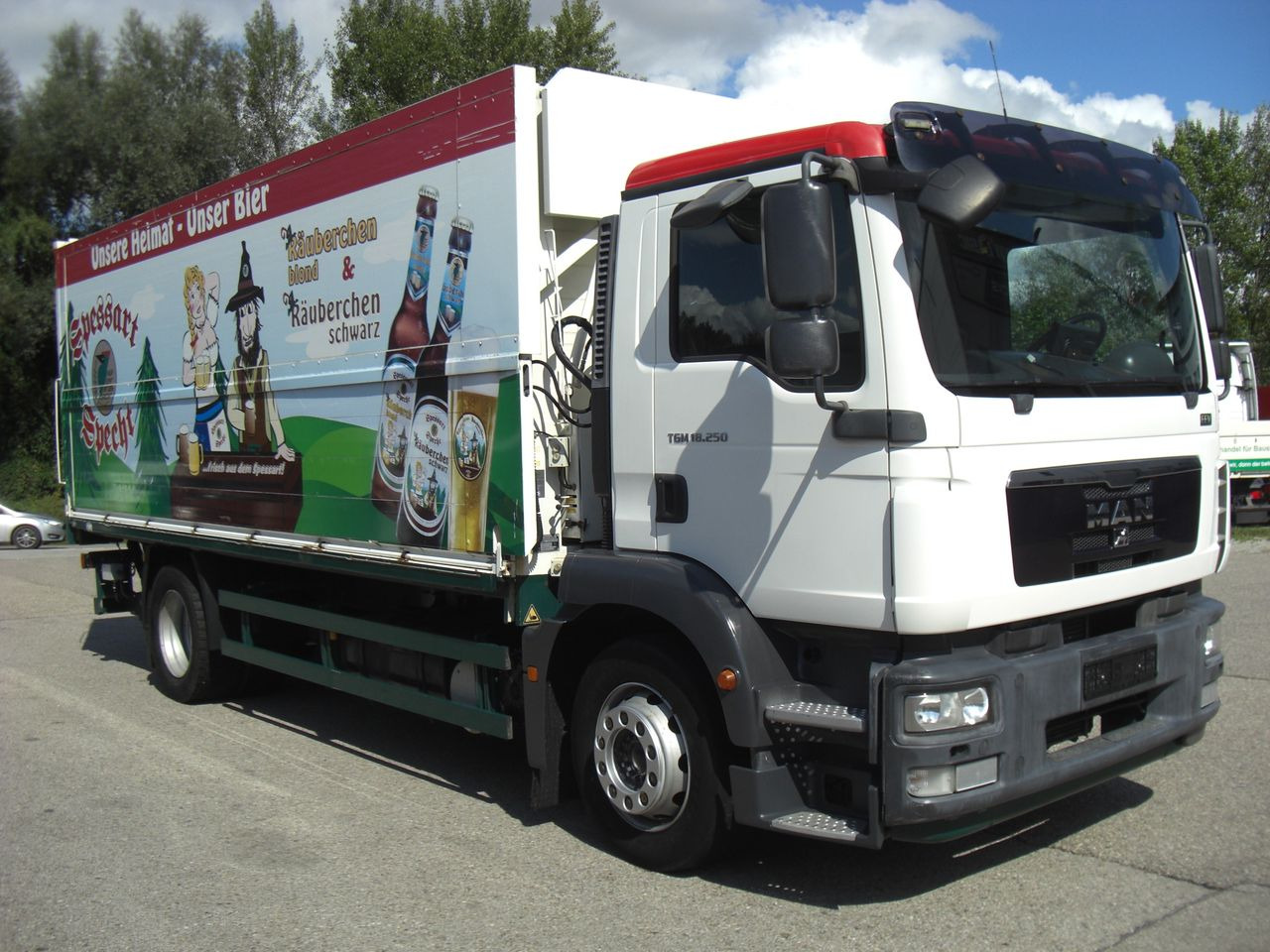 MAN 18250 TGM - Samochód ciężarowy furgon: zdjęcie 2 MAN 18250 TGM - Samochód ciężarowy furgon: zdjęcie 2