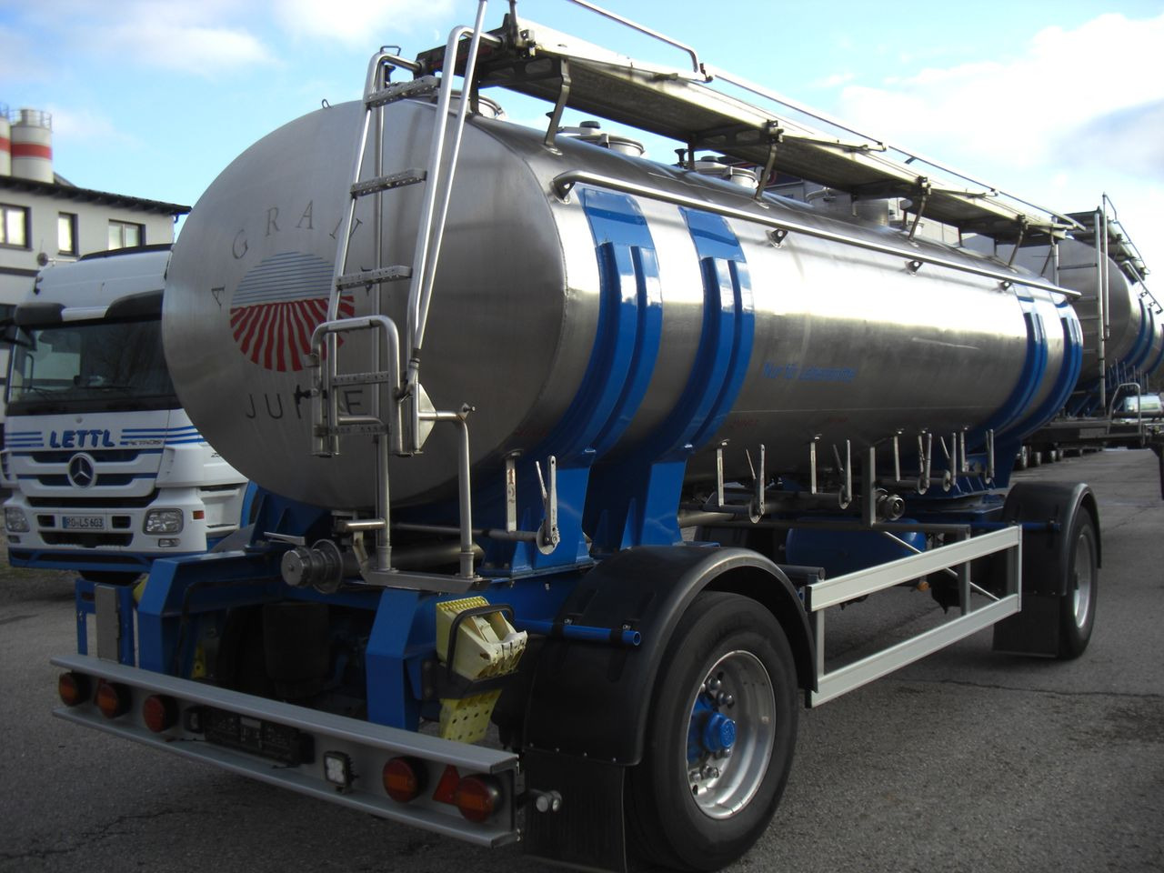 Magyar R2MEB / 6 KAMMERN - Przyczepa cysterna: zdjęcie 2 Magyar R2MEB / 6 KAMMERN - Przyczepa cysterna: zdjęcie 2