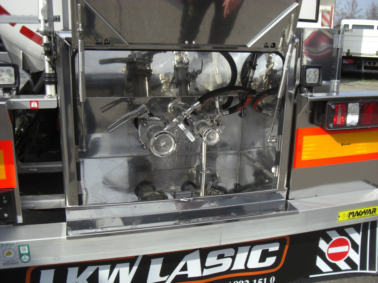 Magyar SRMAD/1KAMMER/CHEMIE - Naczepa cysterna: zdjęcie 5 Magyar SRMAD/1KAMMER/CHEMIE - Naczepa cysterna: zdjęcie 5