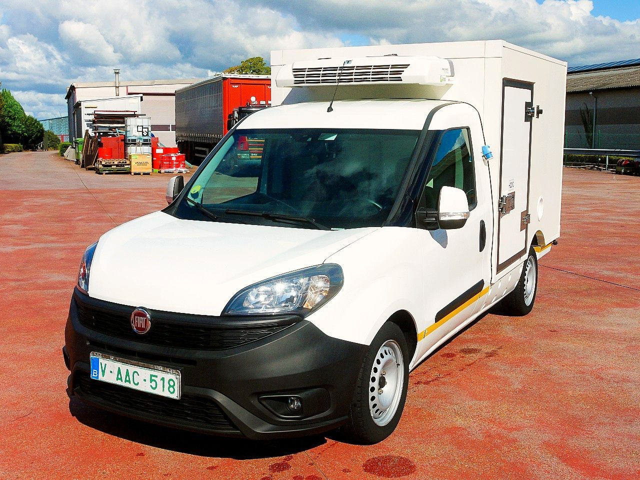 Fiat DOBLO 1.6 KUHLKOFFER THERMOKING MT A/C - Samochód dostawczy chłodnia: zdjęcie 5 Fiat DOBLO 1.6 KUHLKOFFER THERMOKING MT A/C - Samochód dostawczy chłodnia: zdjęcie 5
