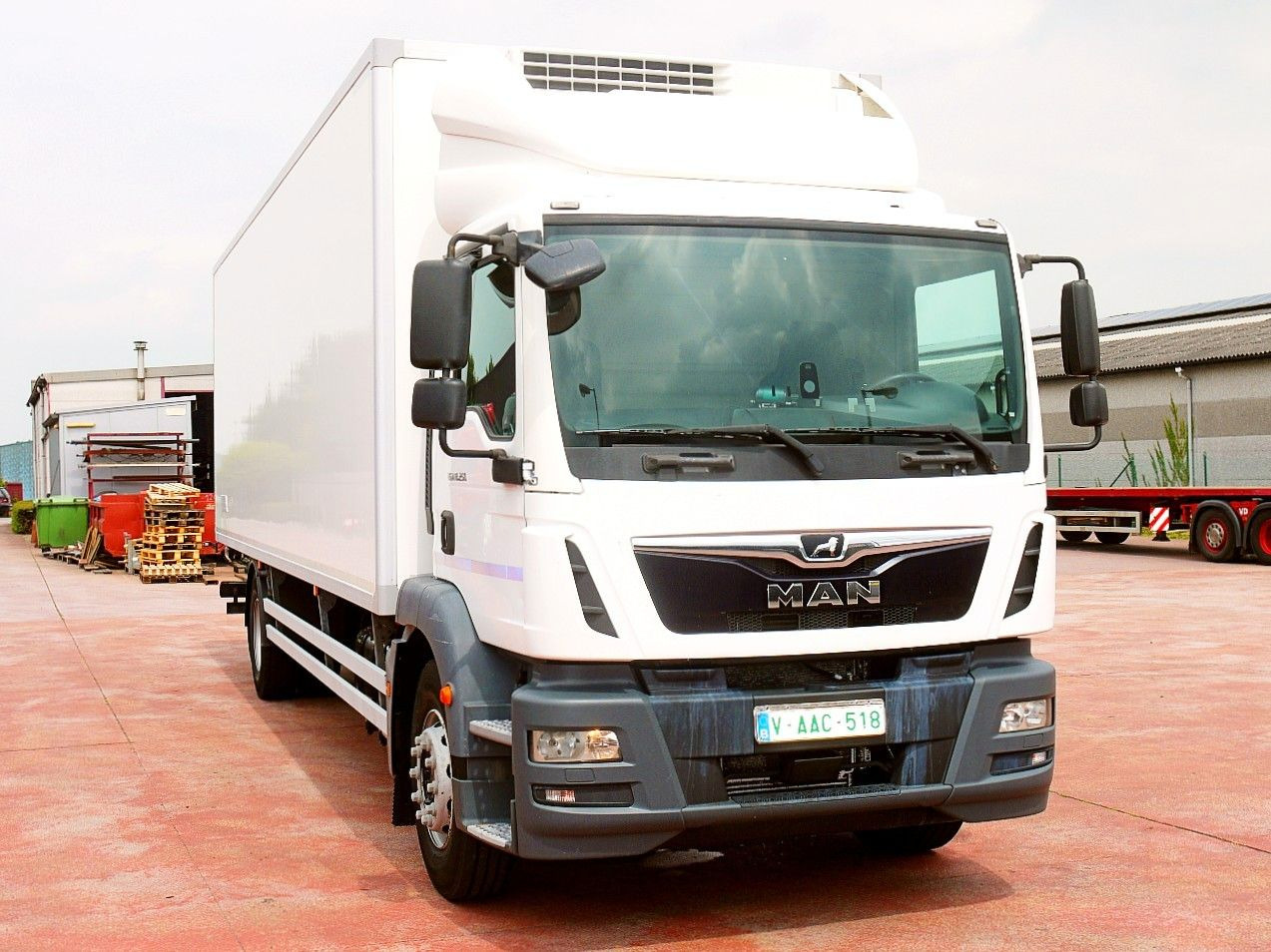 MAN TGM 18.250 KUHLKOFFER THERMOKING V800 MT A/C - Samochód ciężarowy chłodnia: zdjęcie 1 MAN TGM 18.250 KUHLKOFFER THERMOKING V800 MT A/C - Samochód ciężarowy chłodnia: zdjęcie 1