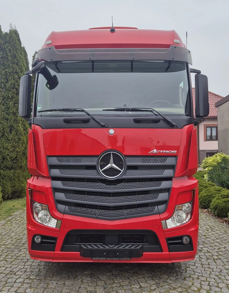Mercedes-Benz 1845 - Ciągnik siodłowy: zdjęcie 2 Mercedes-Benz 1845 - Ciągnik siodłowy: zdjęcie 2