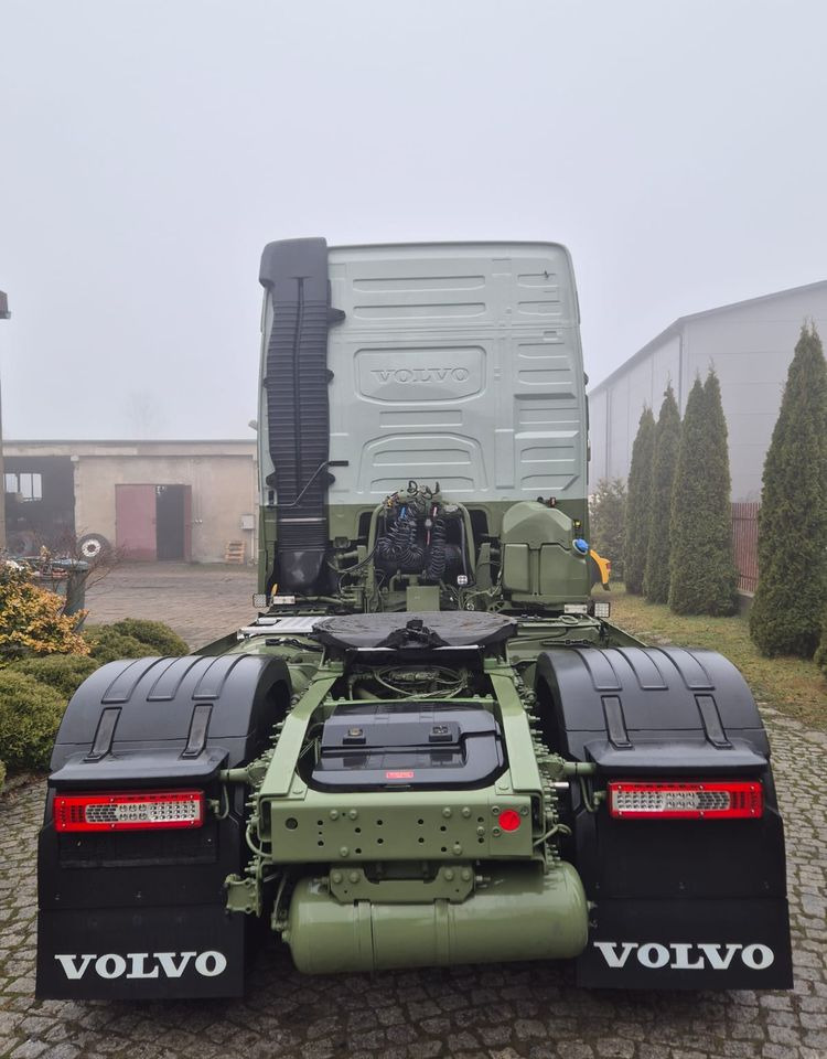 Volvo FH GLOBETROTTER - Ciągnik siodłowy: zdjęcie 5 Volvo FH GLOBETROTTER - Ciągnik siodłowy: zdjęcie 5