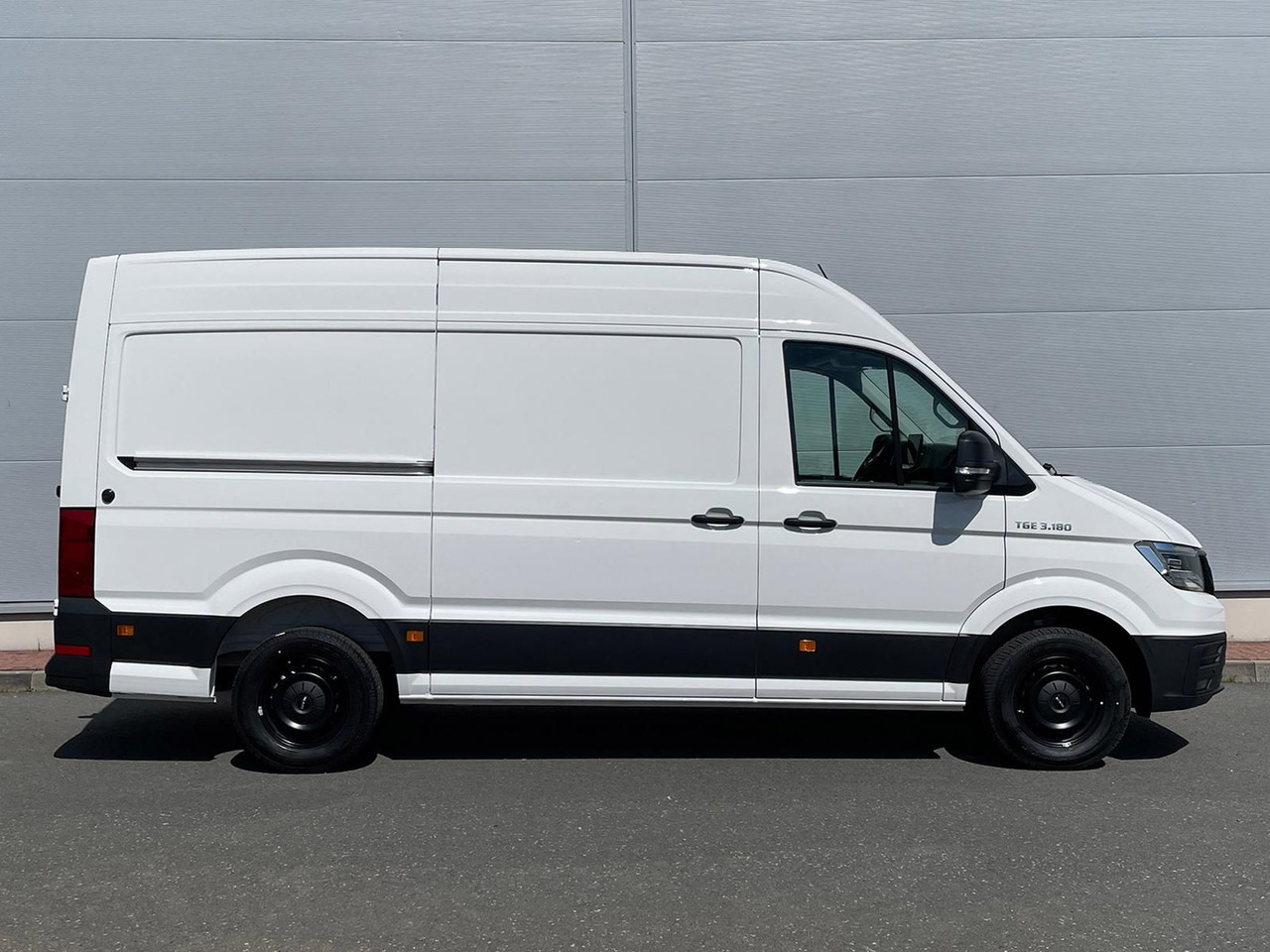 MAN TGE 3.180 L3H3 Kasten STANDHZ ACC NAVI KAMERA - Furgon: zdjęcie 5 MAN TGE 3.180 L3H3 Kasten STANDHZ ACC NAVI KAMERA - Furgon: zdjęcie 5