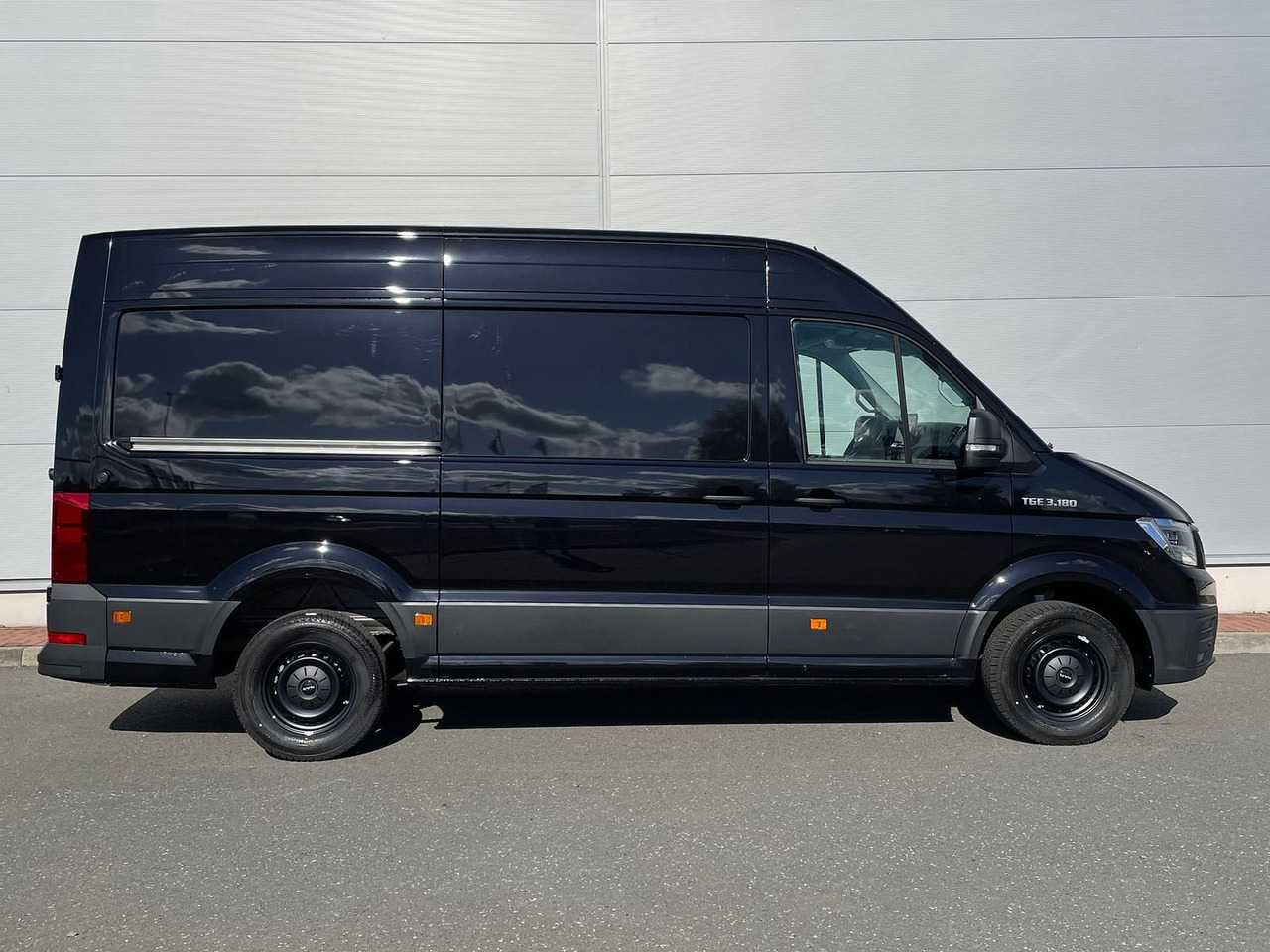 MAN TGE 3.180 L3H3 Kasten STANDHZ ACC NAVI KAMERA - Furgon: zdjęcie 5 MAN TGE 3.180 L3H3 Kasten STANDHZ ACC NAVI KAMERA - Furgon: zdjęcie 5