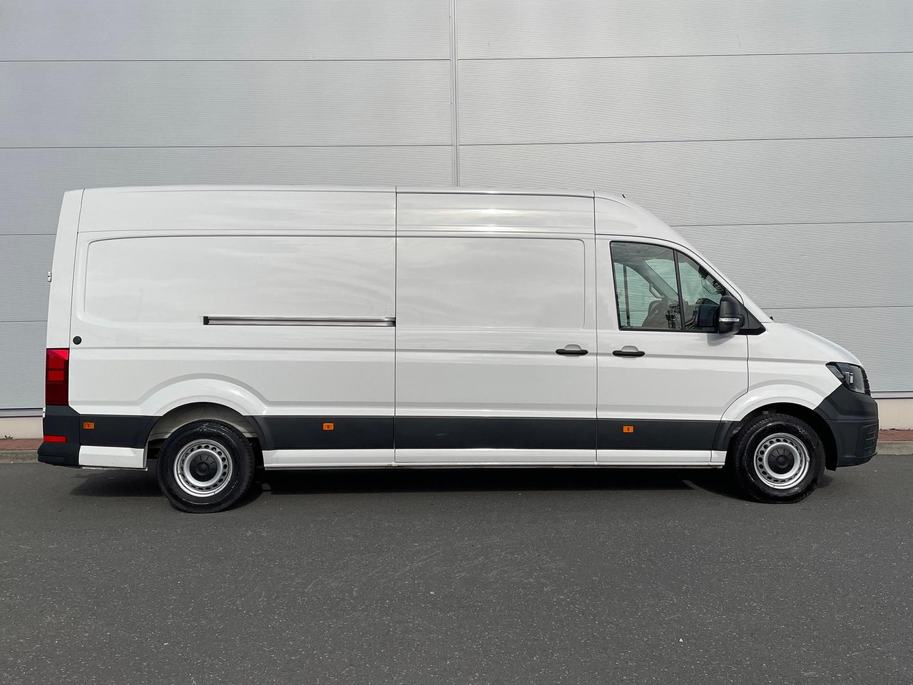 Volkswagen Crafter Kasten 35 L4H3 KAMERA KLIMA DAB - Furgon: zdjęcie 5 Volkswagen Crafter Kasten 35 L4H3 KAMERA KLIMA DAB - Furgon: zdjęcie 5