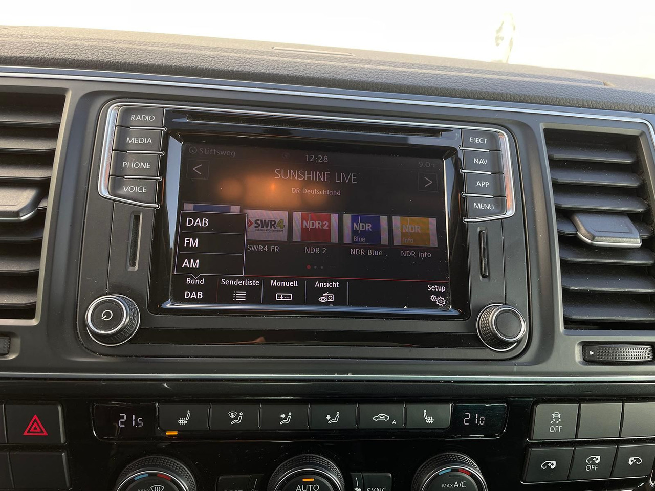 Minibus, Mikrobus Volkswagen T6 Multivan Comfortline 4M AHK STANDHZ SITZH DAB: zdjęcie 19 Minibus, Mikrobus Volkswagen T6 Multivan Comfortline 4M AHK STANDHZ SITZH DAB: zdjęcie 19