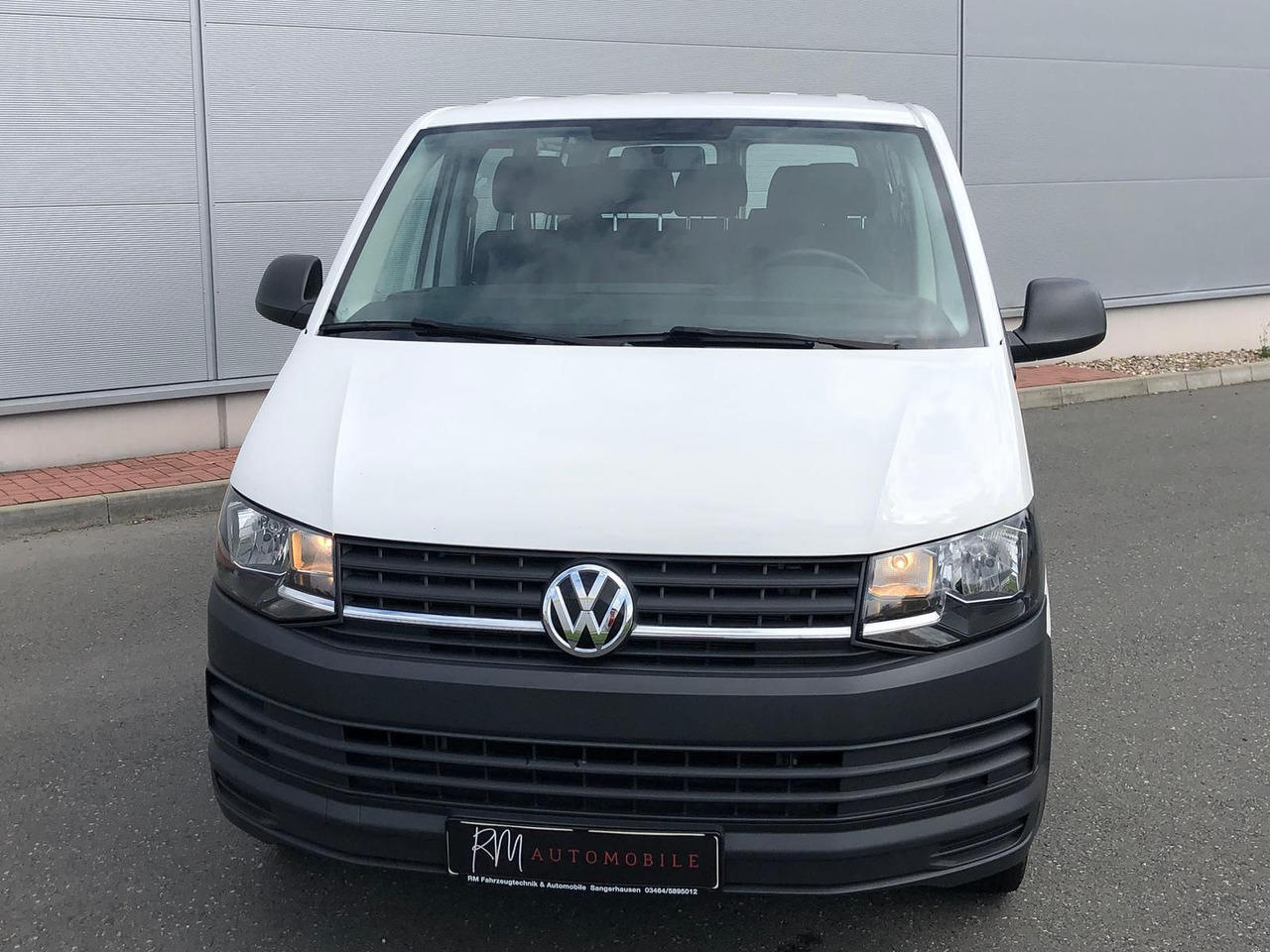 Volkswagen T6 Transporter 2.0 TDI Kombi lang 9-SITZE TEMP - Minibus, Mikrobus: zdjęcie 4 Volkswagen T6 Transporter 2.0 TDI Kombi lang 9-SITZE TEMP - Minibus, Mikrobus: zdjęcie 4