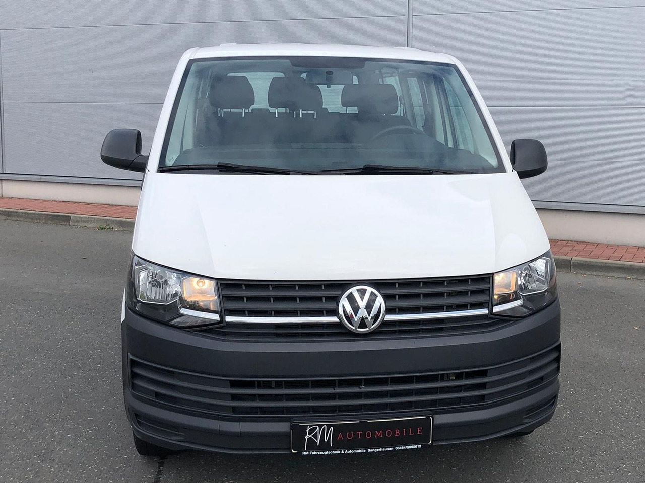 Volkswagen T6 Transporter 2.0 TDI Kombi lang 9-SITZE TEMP - Minibus, Mikrobus: zdjęcie 3 Volkswagen T6 Transporter 2.0 TDI Kombi lang 9-SITZE TEMP - Minibus, Mikrobus: zdjęcie 3