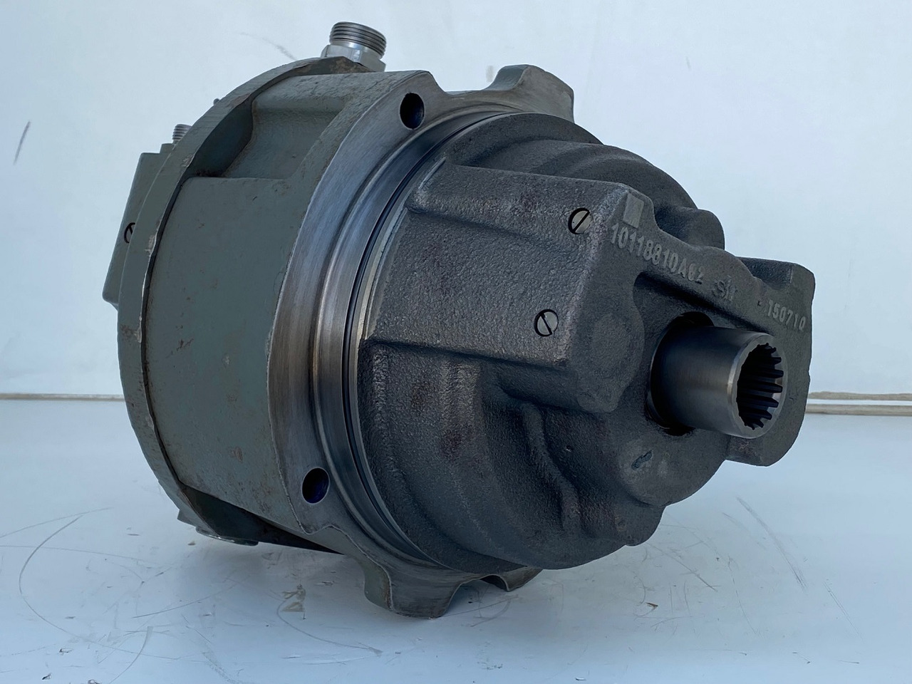 Liebherr Hydraulikeinbaumotor CMVE O 108. ID-Nr.10118562 - ID-Nr.10132610 - ID-Nr.10129048. LOS1916, LOS916, LOS926, R906, R916, R918, R920, R922, R924, R926COMP, R926, R936. #27979# - Silnik hydrauliczny do Koparek gąsienicowych: zdjęcie 4 Liebherr Hydraulikeinbaumotor CMVE O 108. ID-Nr.10118562 - ID-Nr.10132610 - ID-Nr.10129048. LOS1916, LOS916, LOS926, R906, R916, R918, R920, R922, R924, R926COMP, R926, R936. #27979# - Silnik hydrauliczny do Koparek gąsienicowych: zdjęcie 4