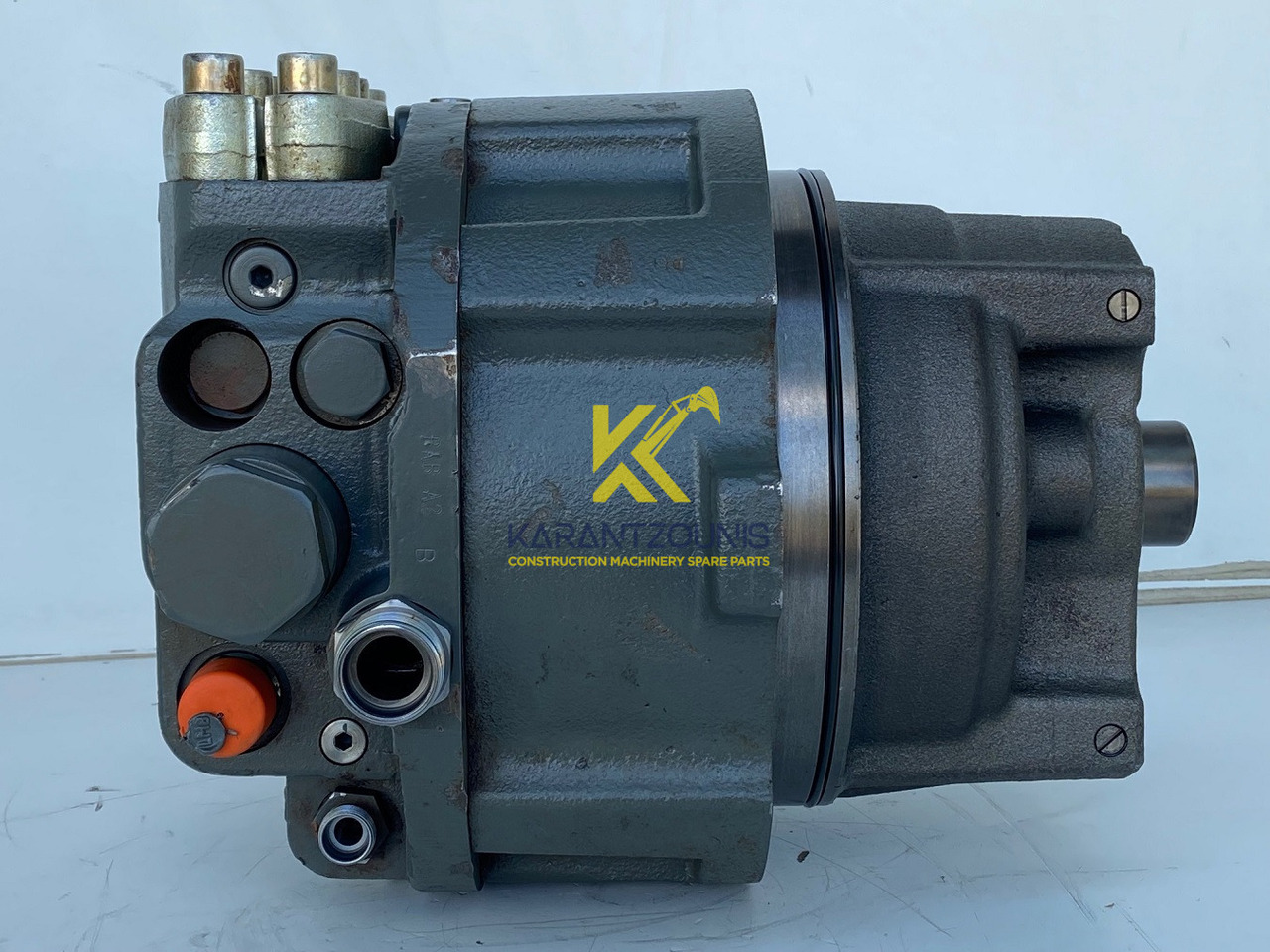 Liebherr Hydraulikeinbaumotor CMVE O 108. ID-Nr.10118562 - ID-Nr.10132610 - ID-Nr.10129048. LOS1916, LOS916, LOS926, R906, R916, R918, R920, R922, R924, R926COMP, R926, R936. #27979# - Silnik hydrauliczny do Koparek gąsienicowych: zdjęcie 2 Liebherr Hydraulikeinbaumotor CMVE O 108. ID-Nr.10118562 - ID-Nr.10132610 - ID-Nr.10129048. LOS1916, LOS916, LOS926, R906, R916, R918, R920, R922, R924, R926COMP, R926, R936. #27979# - Silnik hydrauliczny do Koparek gąsienicowych: zdjęcie 2