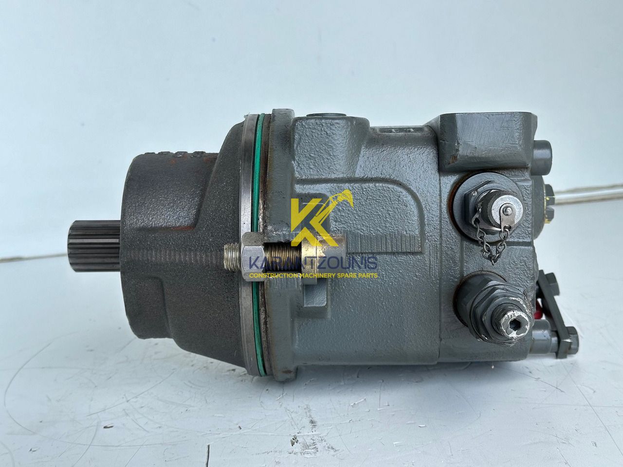Liebherr Hydraulikeinbaumotor Typ:FMF058, ID-Nr.10122576 - ID-Nr.10145827 - ID-Nr.11371069. LOS1906, P924 COMP , R906, R906 PROTO, R916, R922, R924, R924 COMP, R926 COMP, R926 K LC. #39780# - Silnik hydrauliczny do Koparek: zdjęcie 3 Liebherr Hydraulikeinbaumotor Typ:FMF058, ID-Nr.10122576 - ID-Nr.10145827 - ID-Nr.11371069. LOS1906, P924 COMP , R906, R906 PROTO, R916, R922, R924, R924 COMP, R926 COMP, R926 K LC. #39780# - Silnik hydrauliczny do Koparek: zdjęcie 3