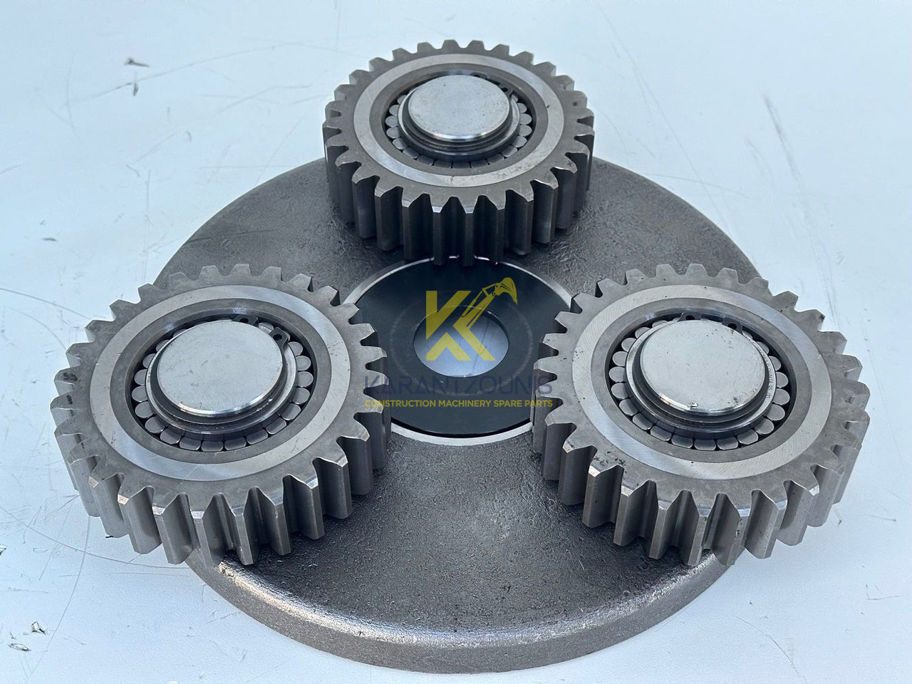 Liebherr Planetenträger ID-Nr.90024938 mit Planetenräder ID-Nr.90024939. FAT400P112 -FAT400P130 - FAT400P139. LO1936, LOS926, R926, R928, R930, R934, R936, R940, R944, R946, R950 T. #PL-PL.17.10# - Zwolnica do Maszyn budowlanych: zdjęcie 1 Liebherr Planetenträger ID-Nr.90024938 mit Planetenräder ID-Nr.90024939. FAT400P112 -FAT400P130 - FAT400P139. LO1936, LOS926, R926, R928, R930, R934, R936, R940, R944, R946, R950 T. #PL-PL.17.10# - Zwolnica do Maszyn budowlanych: zdjęcie 1