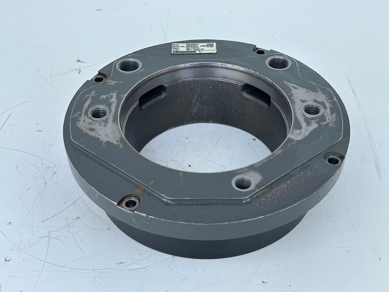 Liebherr Schwenkantrieb SAT250/278, ID-Nr.90017772 - ID-Nr.90017773 - ID-Nr.90017774 - ID-Nr.90209641. #6053# - Skrzynia biegów do Koparek gąsienicowych: zdjęcie 4 Liebherr Schwenkantrieb SAT250/278, ID-Nr.90017772 - ID-Nr.90017773 - ID-Nr.90017774 - ID-Nr.90209641. #6053# - Skrzynia biegów do Koparek gąsienicowych: zdjęcie 4