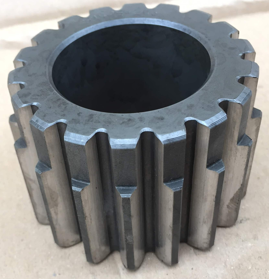 Liebherr Sonnenrad ID-Nr.9442842 - ID-Nr.944284203. FAT350. LH22,R313,R317,R900,ER912,LOS914,LOS924,LOS924 COMP,LOS924 SPUR,R321,R902,R904,R912,R914,R912,R924,R924 COMP. #944284203.13.08# - Zwolnica do Koparek: zdjęcie 1 Liebherr Sonnenrad ID-Nr.9442842 - ID-Nr.944284203. FAT350. LH22,R313,R317,R900,ER912,LOS914,LOS924,LOS924 COMP,LOS924 SPUR,R321,R902,R904,R912,R914,R912,R924,R924 COMP. #944284203.13.08# - Zwolnica do Koparek: zdjęcie 1