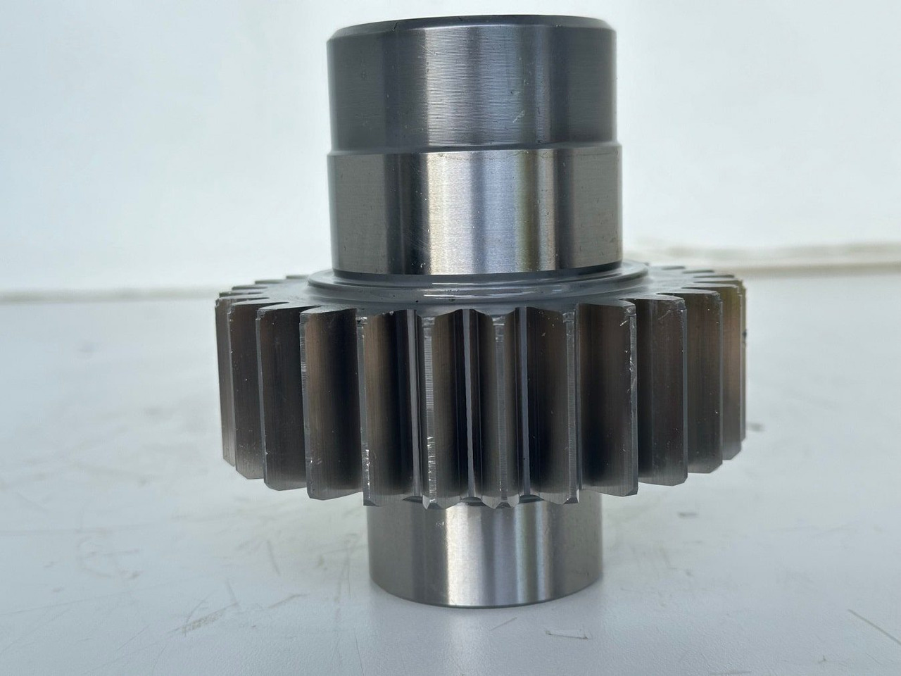 Liebherr Stirnrad ID-Nr.9080174. Pumpenverteilergetriebe Typ:PVG351 B 382. A944, E934, EP934, EP944, ER934, ER944, LOS934, P944, R944. #9080174.01# - Skrzynia biegów do Maszyn budowlanych: zdjęcie 1 Liebherr Stirnrad ID-Nr.9080174. Pumpenverteilergetriebe Typ:PVG351 B 382. A944, E934, EP934, EP944, ER934, ER944, LOS934, P944, R944. #9080174.01# - Skrzynia biegów do Maszyn budowlanych: zdjęcie 1