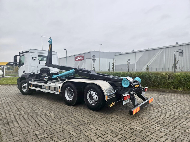 Mercedes-Benz ACTROS 5 - 2542 Nowy! - Ciężarówka hakowiec: zdjęcie 2 Mercedes-Benz ACTROS 5 - 2542 Nowy! - Ciężarówka hakowiec: zdjęcie 2