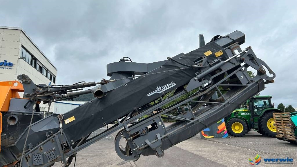 Wirtgen W 100 F - Frezarka do asfaltu: zdjęcie 2 Wirtgen W 100 F - Frezarka do asfaltu: zdjęcie 2