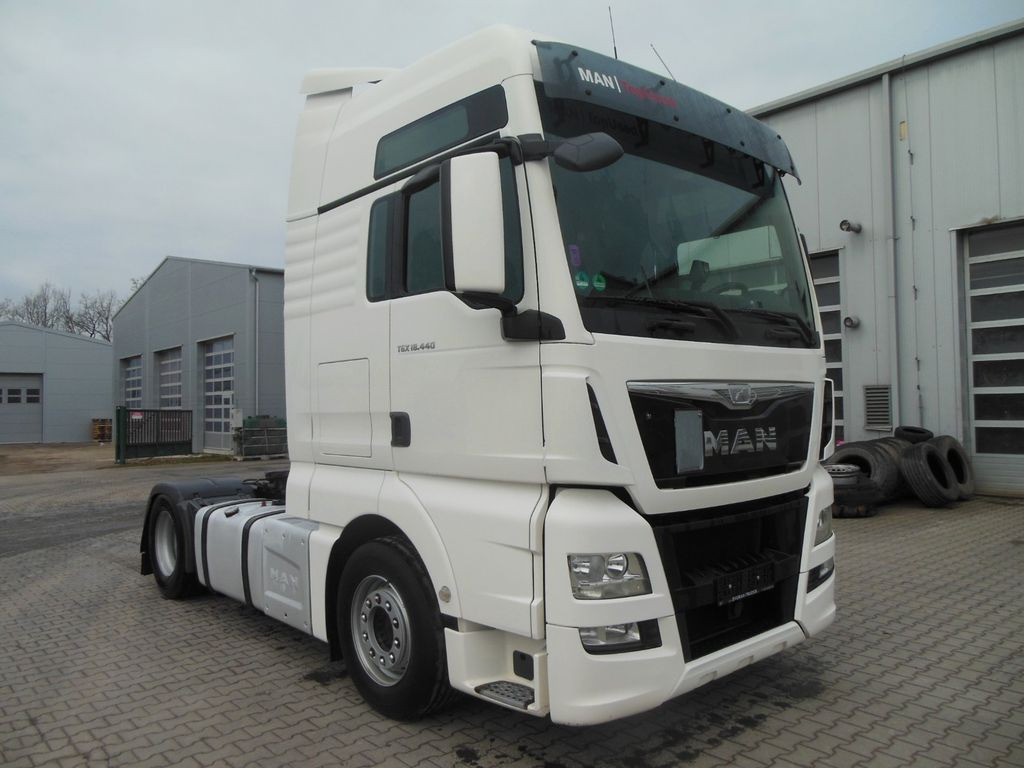 MAN TGX 18.440 BLS, INTARDER, AUTOMATIC, EURO 6 - Ciągnik siodłowy: zdjęcie 2 MAN TGX 18.440 BLS, INTARDER, AUTOMATIC, EURO 6 - Ciągnik siodłowy: zdjęcie 2