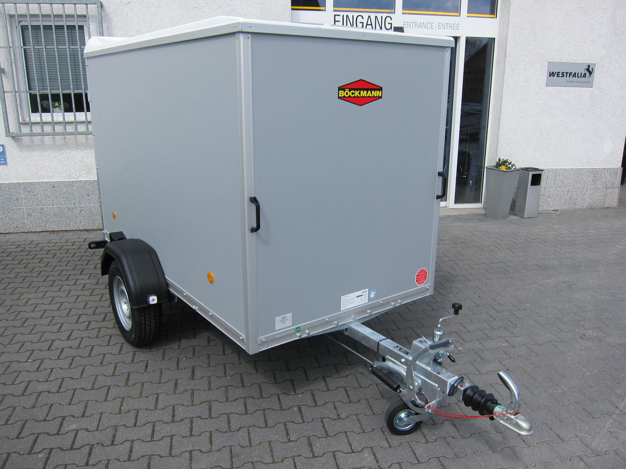 Böckmann Koffer KT 2513/135 251x130x152cm grau (S) 1350kg AKTION Modell 24 - Przyczepa zamknięte nadwozie: zdjęcie 3 Böckmann Koffer KT 2513/135 251x130x152cm grau (S) 1350kg AKTION Modell 24 - Przyczepa zamknięte nadwozie: zdjęcie 3