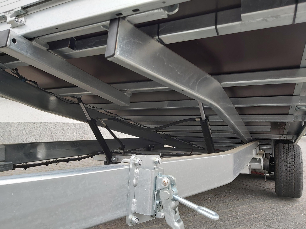 Unsinn Maschinentransporter PKL 3042-10-2040 426x204x350cm easyload Alufelgen 3000kg - Przyczepa platforma/ Skrzyniowa: zdjęcie 5 Unsinn Maschinentransporter PKL 3042-10-2040 426x204x350cm easyload Alufelgen 3000kg - Przyczepa platforma/ Skrzyniowa: zdjęcie 5