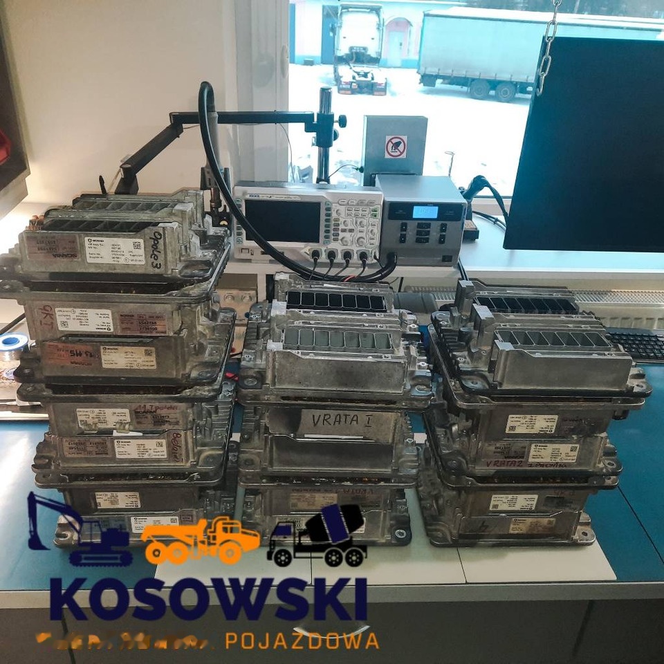 DOOSAN DL420 - ECU do Koparek gąsienicowych: zdjęcie 3 DOOSAN DL420 - ECU do Koparek gąsienicowych: zdjęcie 3