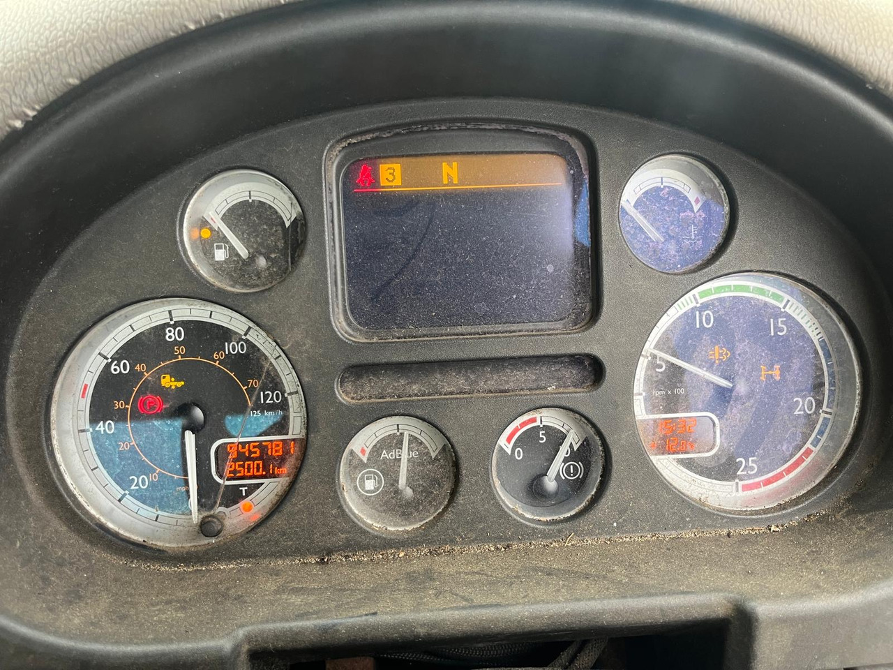 DAF 85 410 - Ciągnik siodłowy: zdjęcie 2 DAF 85 410 - Ciągnik siodłowy: zdjęcie 2