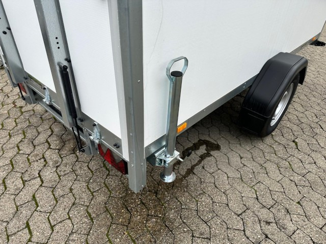 Brenderup Cargo Dynamic CD300BR1300 Rampe Kofferanhänger 1,3 to. 300x155x185cm - Przyczepa zamknięte nadwozie: zdjęcie 4 Brenderup Cargo Dynamic CD300BR1300 Rampe Kofferanhänger 1,3 to. 300x155x185cm - Przyczepa zamknięte nadwozie: zdjęcie 4