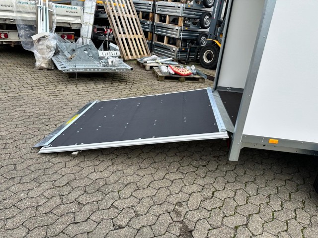 Brenderup Cargo Dynamic CD300TBR2000 Rampe, Kofferanhänger 2,0 to. 300x153x185cm - Przyczepa zamknięte nadwozie: zdjęcie 5 Brenderup Cargo Dynamic CD300TBR2000 Rampe, Kofferanhänger 2,0 to. 300x153x185cm - Przyczepa zamknięte nadwozie: zdjęcie 5