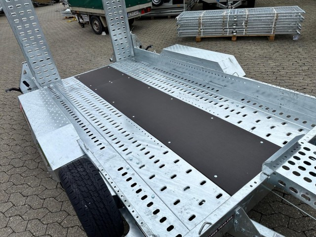 Brian James Cargo Digger Plant 2 Baumaschinenanhänger 543-3217-35-2-12 , 3200 x 1700 mm, 3,5 to. - Przyczepa do transportu maszyn: zdjęcie 4 Brian James Cargo Digger Plant 2 Baumaschinenanhänger 543-3217-35-2-12 , 3200 x 1700 mm, 3,5 to. - Przyczepa do transportu maszyn: zdjęcie 4