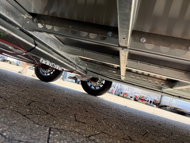 Brian James Race Box 610-5019-30-2-12-W, 5090x1930x2010mm, 3,0 to. - Przyczepa do przewozu samochodów: zdjęcie 5 Brian James Race Box 610-5019-30-2-12-W, 5090x1930x2010mm, 3,0 to. - Przyczepa do przewozu samochodów: zdjęcie 5