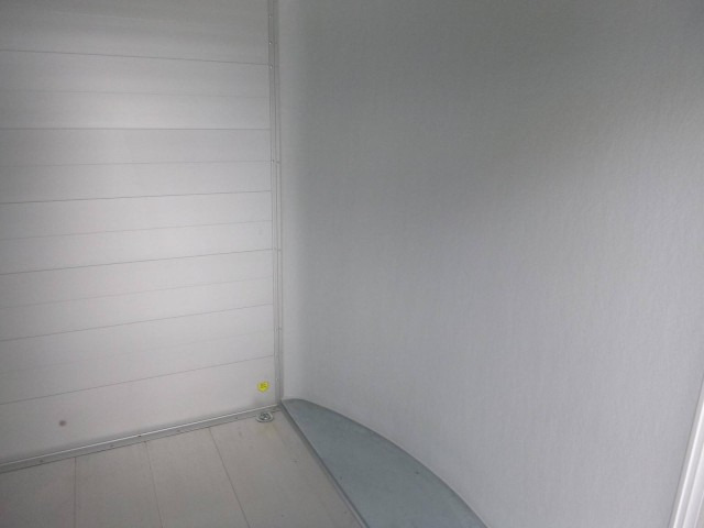 Cheval Liberte Debon Roadster 500 Alu 2600 kg, 100 km/h, 320x167x200cm - Przyczepa zamknięte nadwozie: zdjęcie 5 Cheval Liberte Debon Roadster 500 Alu 2600 kg, 100 km/h, 320x167x200cm - Przyczepa zamknięte nadwozie: zdjęcie 5