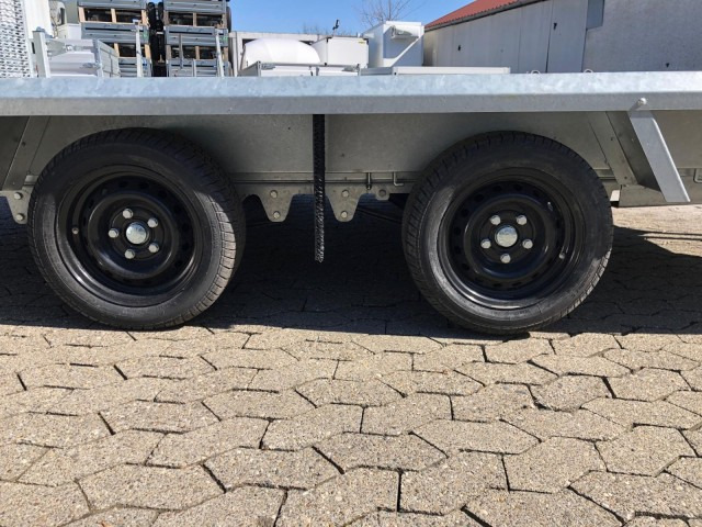 Hapert Indigo LF-2 3600 x 1740 x 200 mm, 3,5 to. Gitterrampe, 100 km/h, Parabelfederung - Przyczepa samochodowa: zdjęcie 2 Hapert Indigo LF-2 3600 x 1740 x 200 mm, 3,5 to. Gitterrampe, 100 km/h, Parabelfederung - Przyczepa samochodowa: zdjęcie 2