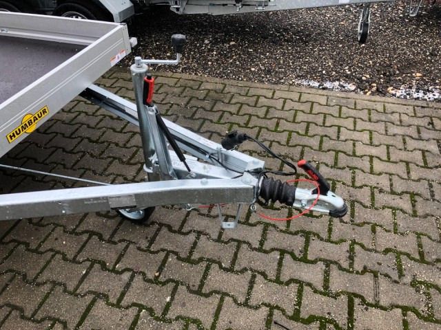 Humbaur Kleinfahrzeugtransporter KFT 153117, 1,5 t. 3115 x 1765 x 150 mm - Przyczepa motocyklowa: zdjęcie 2 Humbaur Kleinfahrzeugtransporter KFT 153117, 1,5 t. 3115 x 1765 x 150 mm - Przyczepa motocyklowa: zdjęcie 2