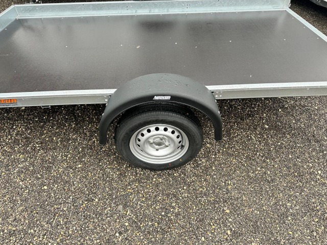 Neptun GN151, N7-255 multi, 750 kg 2550 x 1660 x 100 mm - Przyczepa samochodowa: zdjęcie 3 Neptun GN151, N7-255 multi, 750 kg 2550 x 1660 x 100 mm - Przyczepa samochodowa: zdjęcie 3