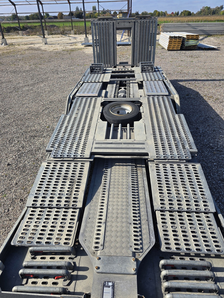 MERCEDES-BENZ 2353 - Ciężarówka do przewozu samochodów: zdjęcie 4 MERCEDES-BENZ 2353 - Ciężarówka do przewozu samochodów: zdjęcie 4