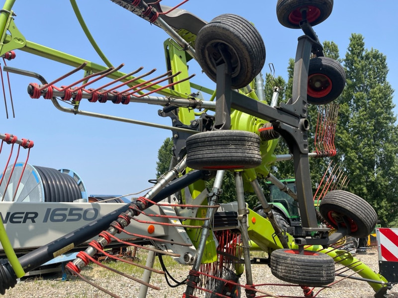 Claas Liner 1650 Twin - Przetrząsacz: zdjęcie 5 Claas Liner 1650 Twin - Przetrząsacz: zdjęcie 5