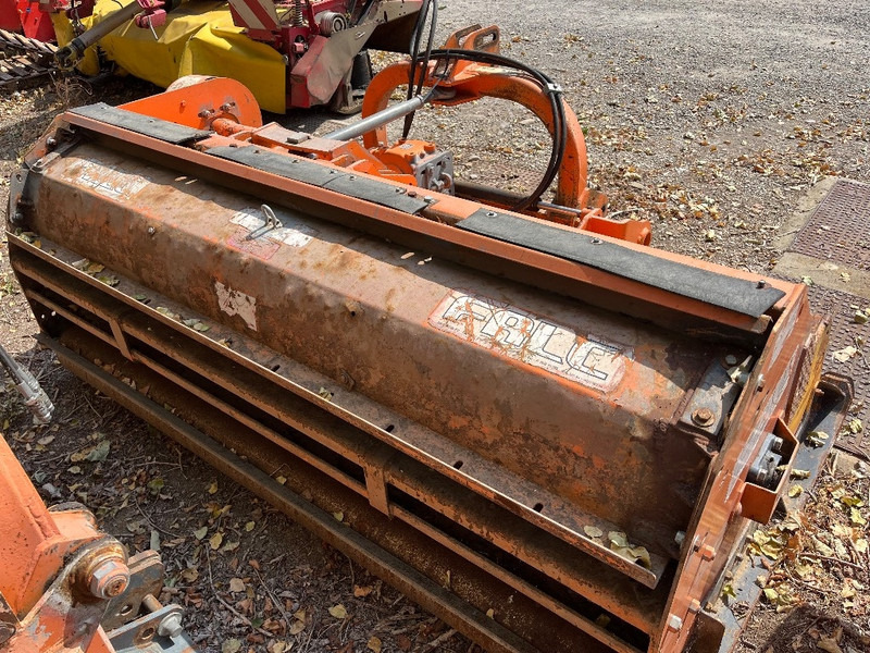 Falc AGILA 2300 - Kosiarka bijakowa: zdjęcie 4 Falc AGILA 2300 - Kosiarka bijakowa: zdjęcie 4