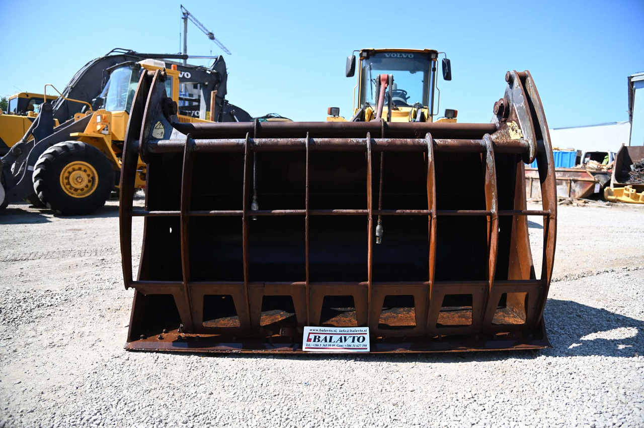 TREVI BENNE loader bucket 2500 mm - Łyżka do ładowarki: zdjęcie 1 TREVI BENNE loader bucket 2500 mm - Łyżka do ładowarki: zdjęcie 1