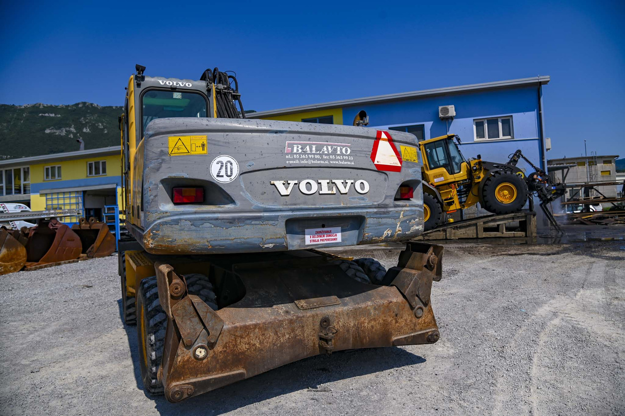 VOLVO EW180B - Koparka kołowa: zdjęcie 5 VOLVO EW180B - Koparka kołowa: zdjęcie 5