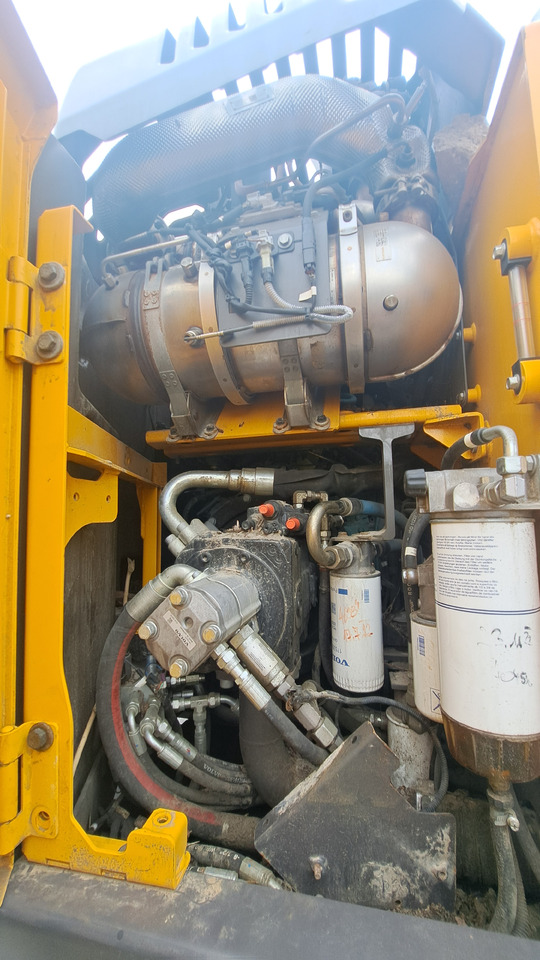 VOLVO EWR150E - Koparka kołowa: zdjęcie 4 VOLVO EWR150E - Koparka kołowa: zdjęcie 4