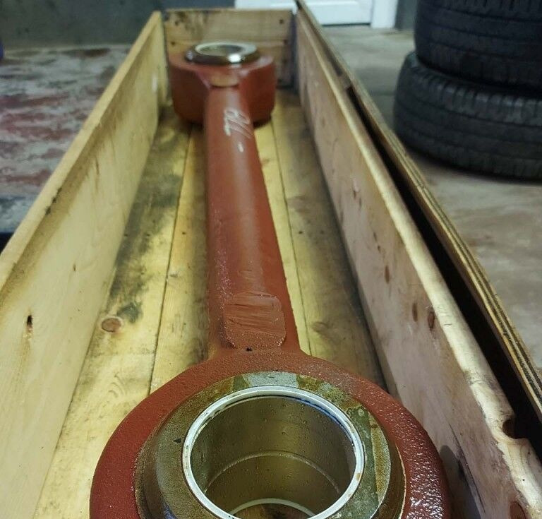 Volvo link 11093778 Volvo L180, L180C, L180C HL, L180D, L180E, L180F, L180G and L180H - Siłownik hydrauliczny do Ładowarek kołowych: zdjęcie 3 Volvo link 11093778 Volvo L180, L180C, L180C HL, L180D, L180E, L180F, L180G and L180H - Siłownik hydrauliczny do Ładowarek kołowych: zdjęcie 3